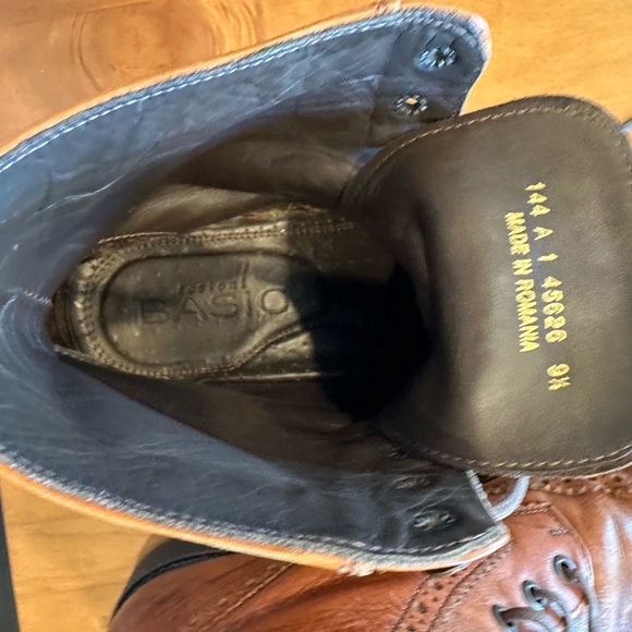 a.testoni Wing Tip Brogue Boots - Picture 5 of 12